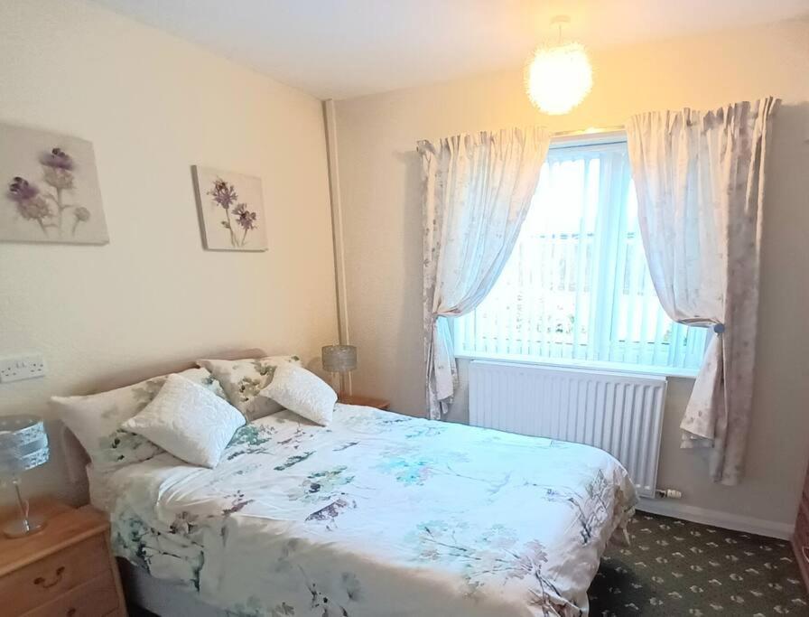 Bungalow In Shildon County Durham Esterno foto